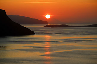 Enjoy sunsets and sunrises at Auld Mission Cottage Self Catering